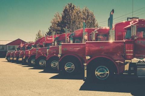 Adopting New Technologies to Optimize Truck Fleet Performance