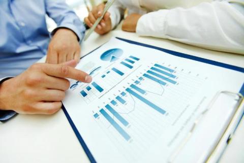 7 Essential Tools for a Faster, More Accurate Record-to-Report Process