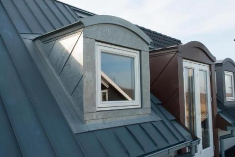 Metal Roofing in Modern Home Architecture: A Smart and Stylish Choice