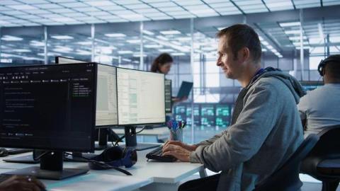 Why Miami Businesses Need IT Support That Sees Problems Coming