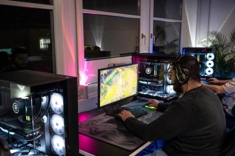 Gaming Rigs That Balance Speed, Stability, and Power