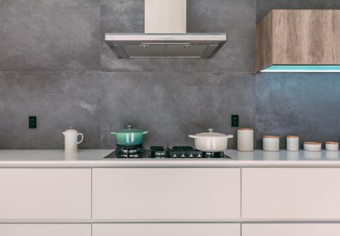 How Innovative Range Hoods Improve Ventilation And Culinary Experience