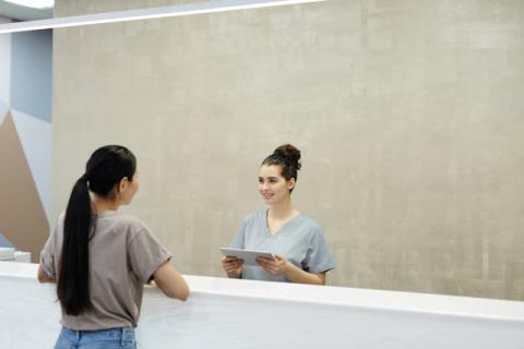 How AI Receptionists Help Solo Dentists Stay One Step Ahead