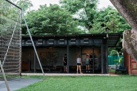 Maintaining Outdoor Facilities: Equipment and Products That Keep Commercial Spaces Clean